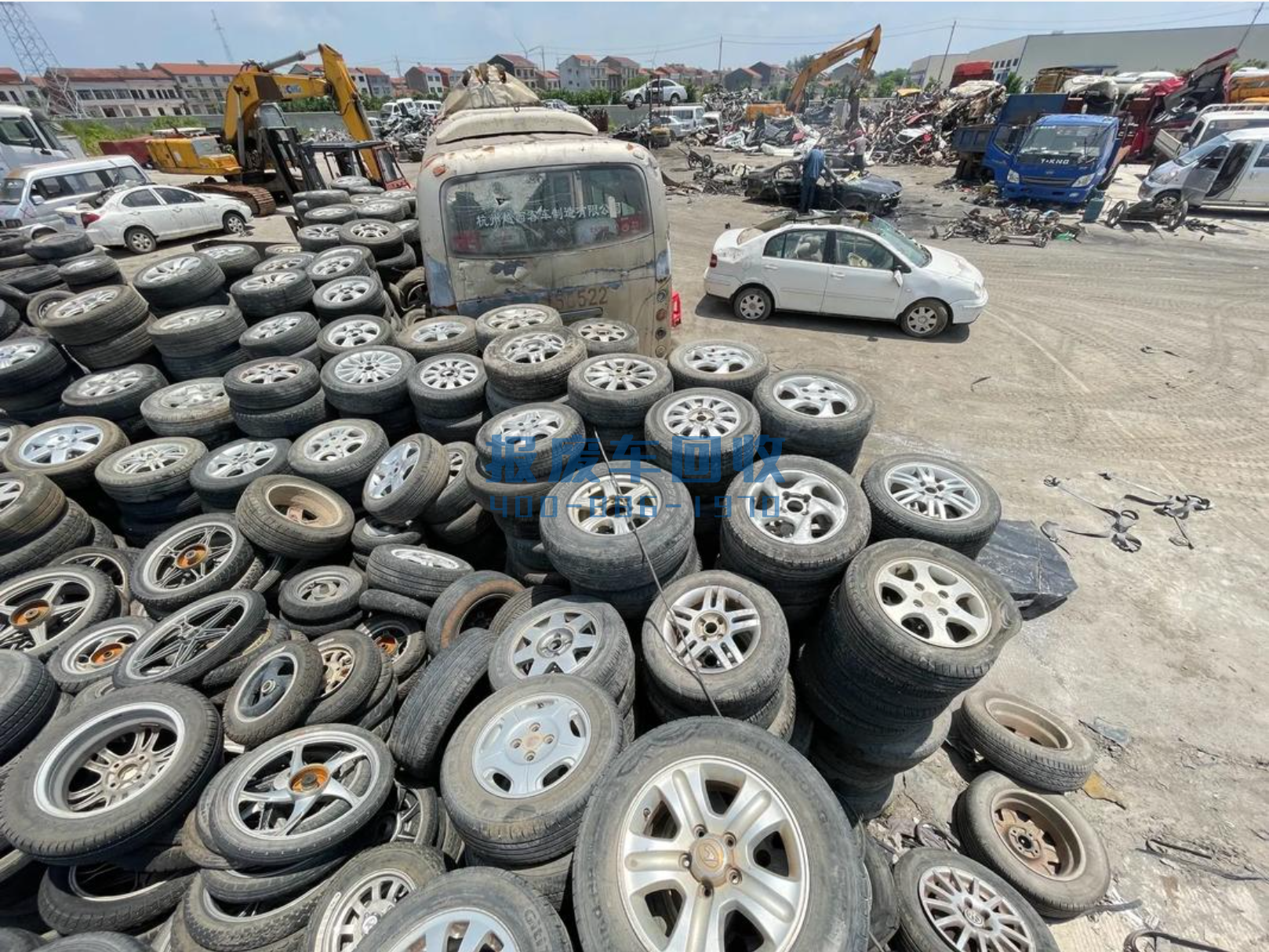 丰都县报废车辆的地址和电话，丰都县报废车的电话是多少